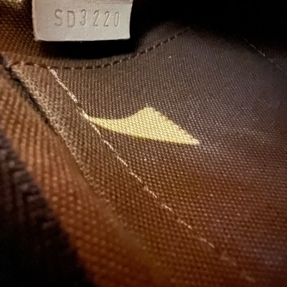 Louis Vuitton Multi Pochette - Picture 6 of 6